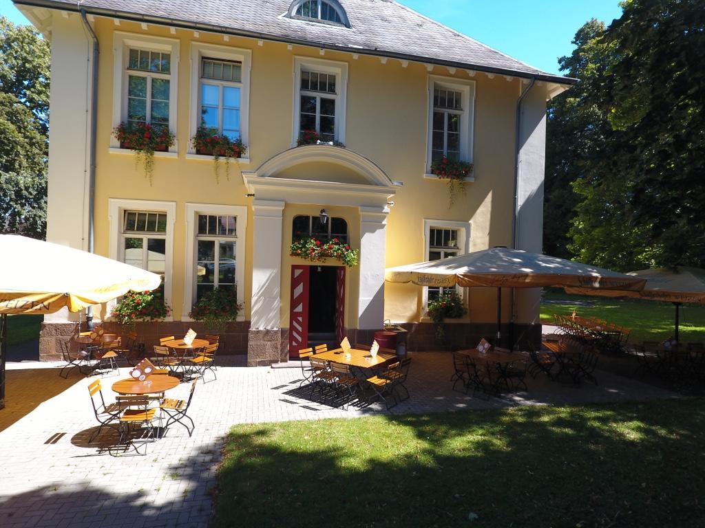 Hotel Villa Wirtshaus Koepenick Hofgeismar Exteriör bild